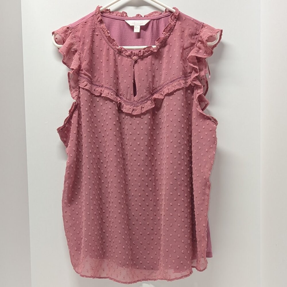 LC Lauren Conrad Swiss Dot Sleeveless Blouse in Mauve Feather